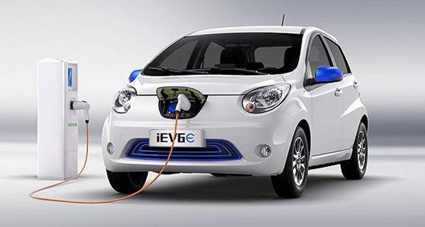 不懼補貼新政，綜合續航超300公里的微型電動車強勢來襲